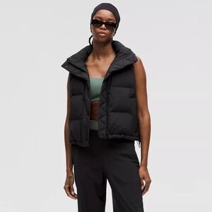 Black puffer vest Women's